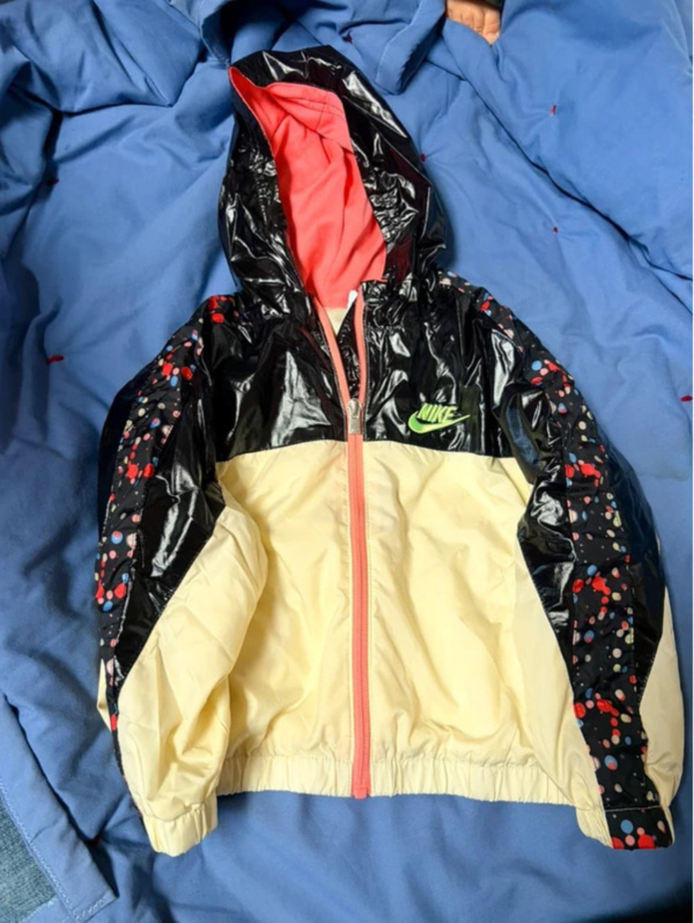 Nike cute windbreaker